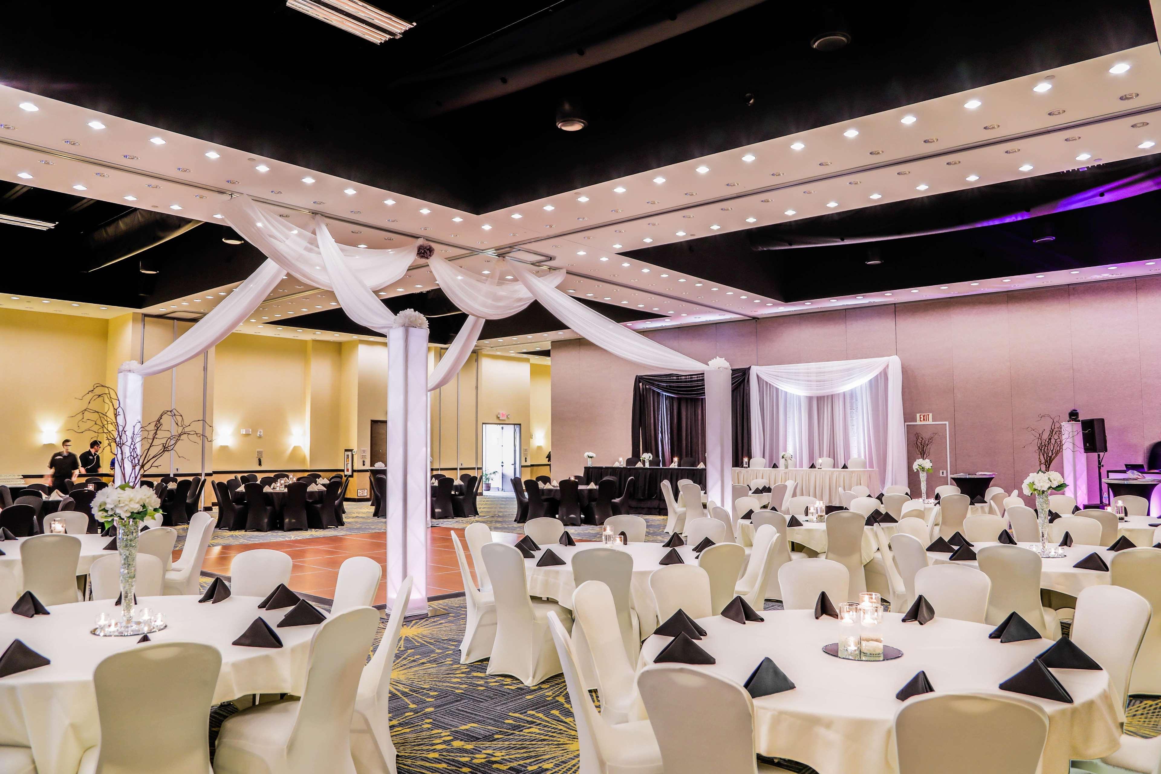 Hilton Garden Inn פארגו מראה חיצוני תמונה