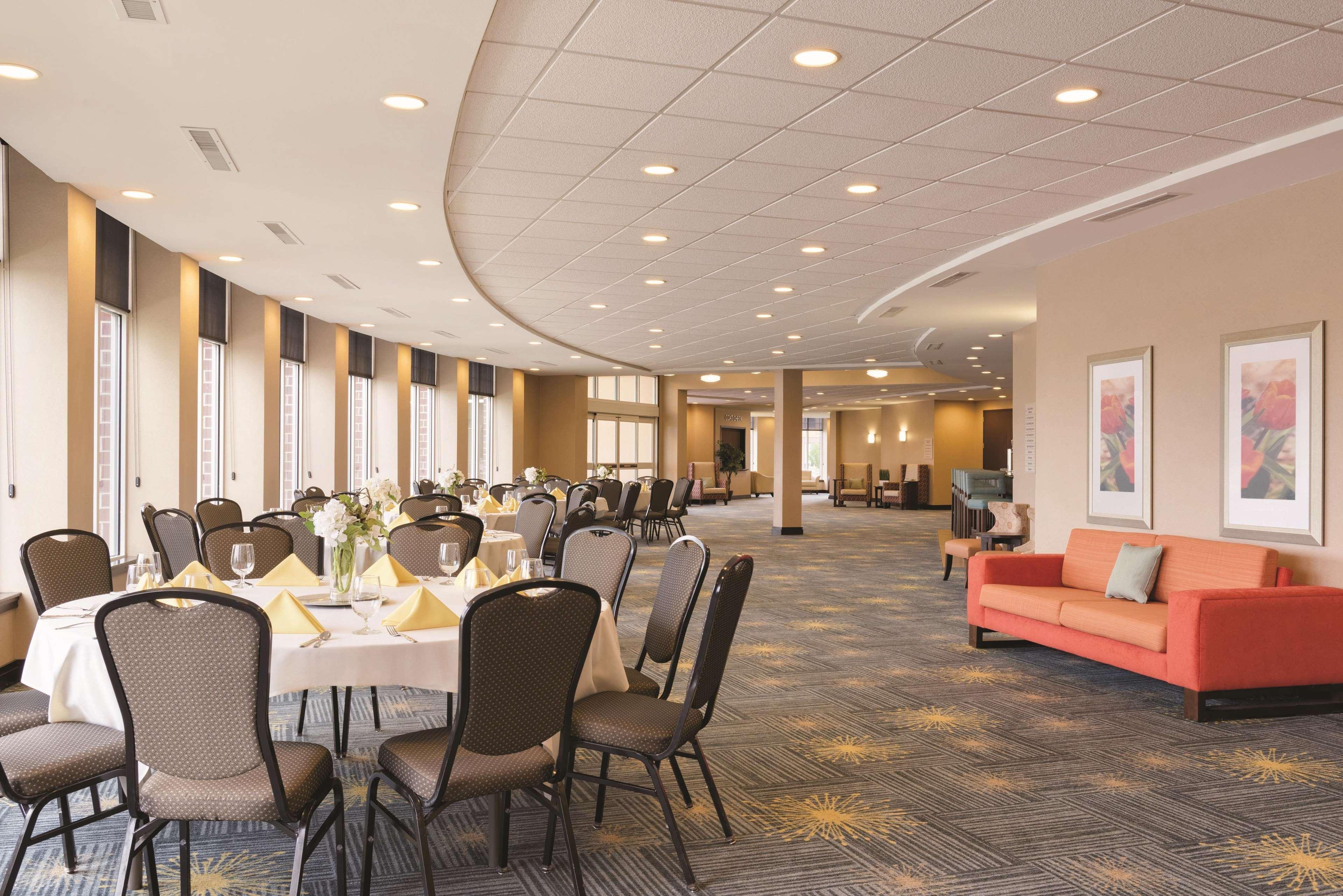 Hilton Garden Inn פארגו מראה חיצוני תמונה